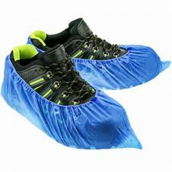 DISPOSABLE SHOES COVERS