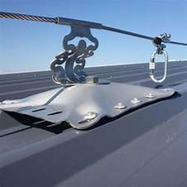 10033.jpg ROOF TOP HORIZONTAL LIFELINE SYSTEMS